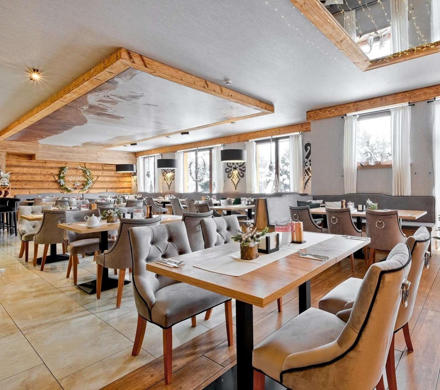 Aparthotel Goralski Spa & Restaurant Bialka Tatrzanska Buitenkant foto
